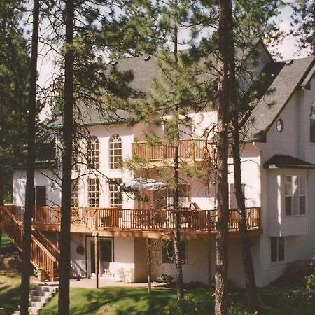 River Cove Elegant Waterfront Bed & Breakfast Post Falls Exteriér fotografie